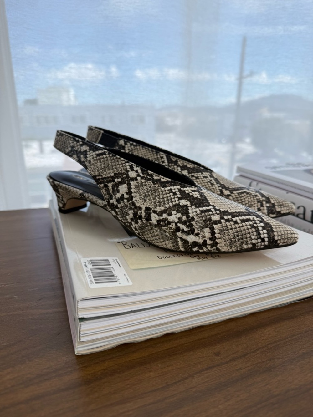 Python Print Pointed Slingbacks - Picture 2 of 4